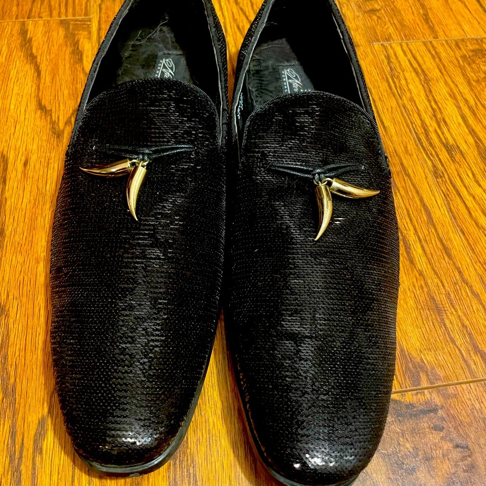 Men’s dress shoes